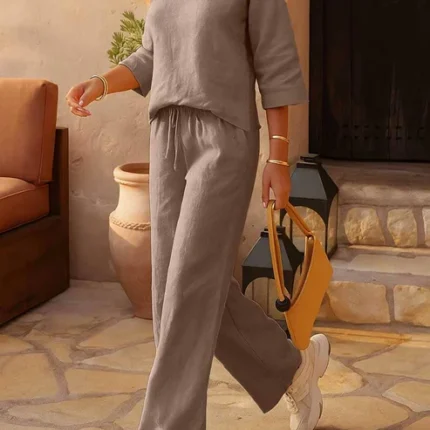 East West Women’s V-Neck Coord Set